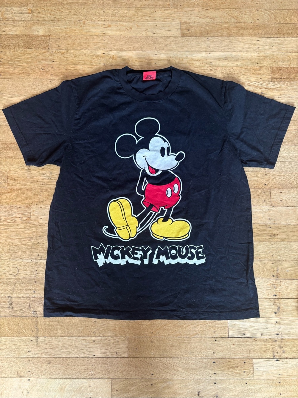 Mickey Mouse Black Graphic Tee collab with Shoe Palace Men’s XL